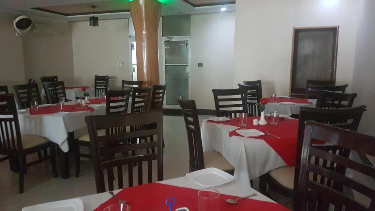Midtown Hotel Rawalpindi Luaran gambar