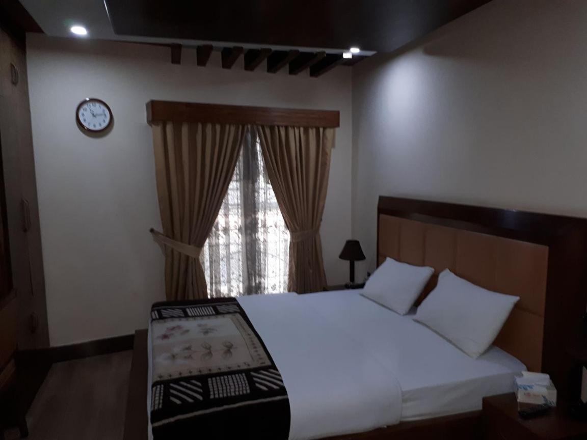 Midtown Hotel Rawalpindi Luaran gambar